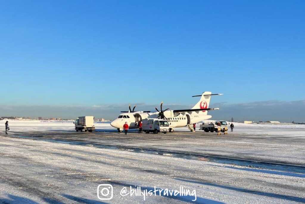 日本航空選下北海道空中系統Hakkaido Air System (HAC)營運的JL2757由AT46執飛，由札幌丘珠OKD前往函館