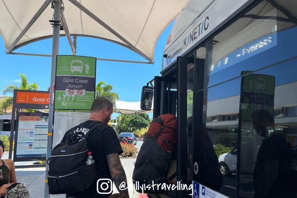 澳洲黃金海岸 777 巴士，連接機場與 Broadbeach South G:link電車站的公共交通