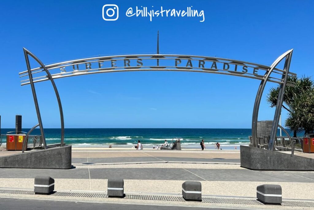 澳洲黃金海岸 Surfers Paradise 海灘，12 月夏天避寒旅遊好去處