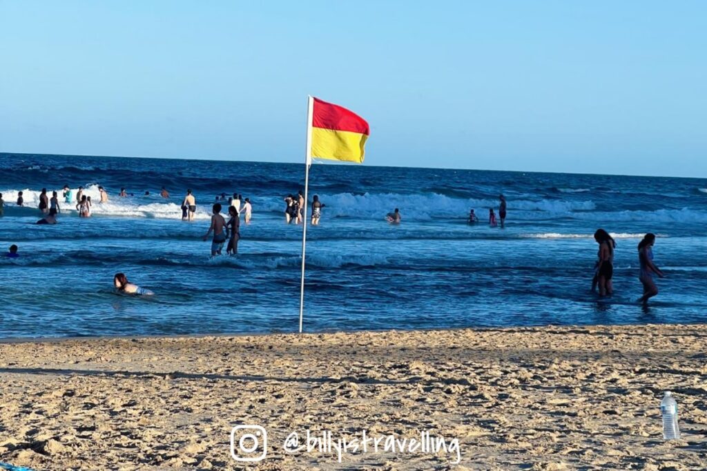 澳洲黃金海岸 Surfers Paradise 海灘，12 月夏天避寒旅遊好去處