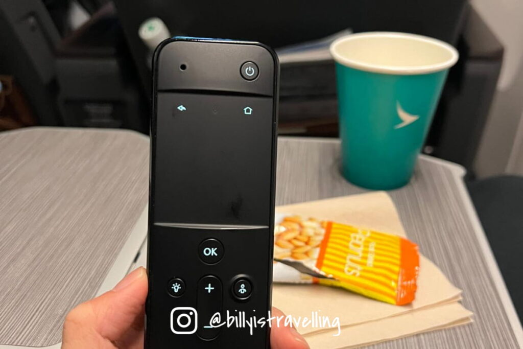 國泰航空 777-300 ER 特選經濟艙 PEY IFE個人搖控