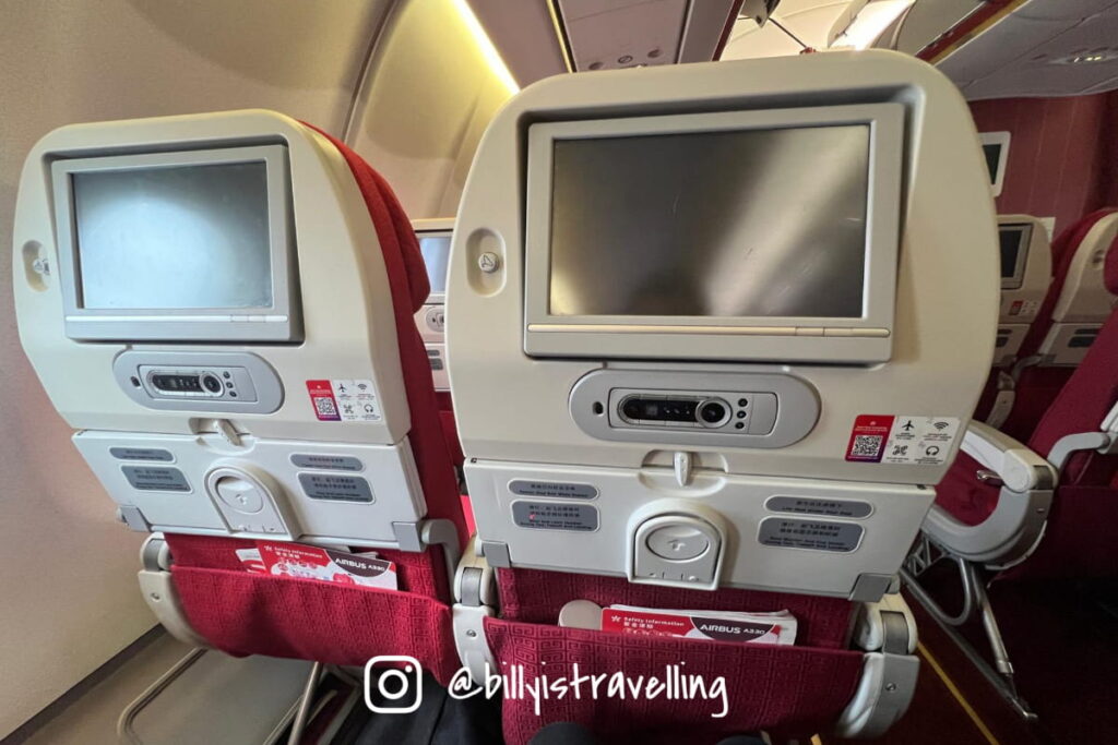 香港航空 HX692 經濟艙座位腿部空間實測