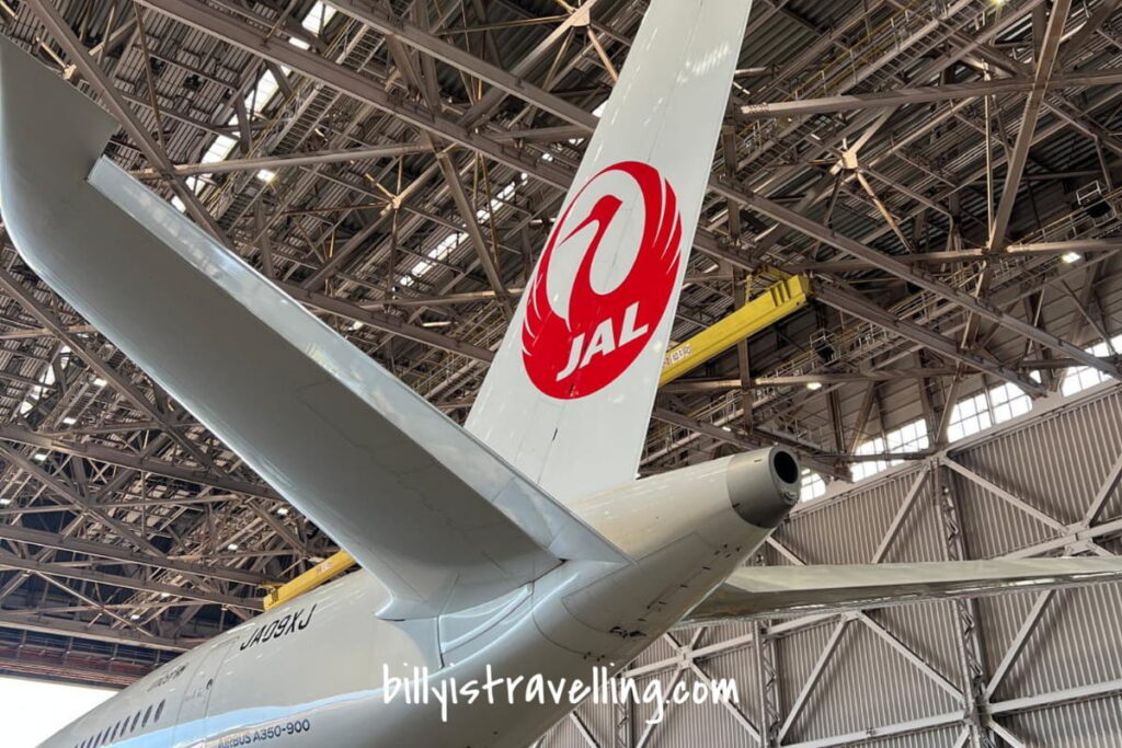 日本航空飛機維修庫 A350機尾