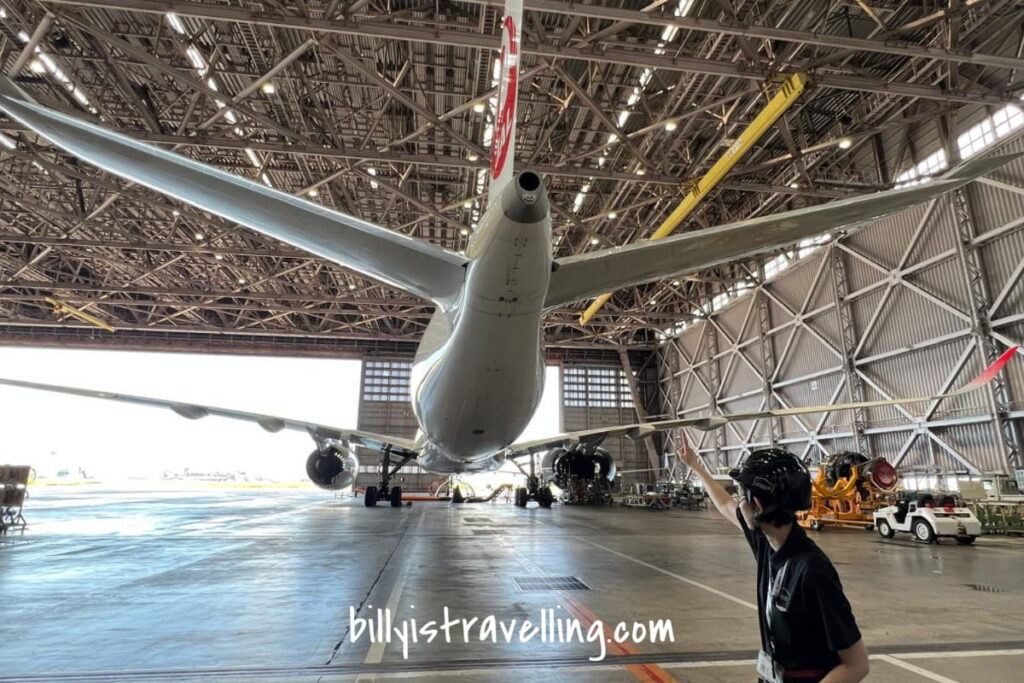 日本航空飛機維修庫 導賞人員專業講解