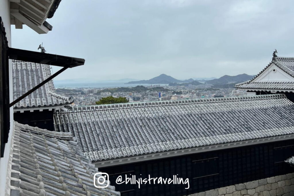 松山城天守眺望瀨戶內海