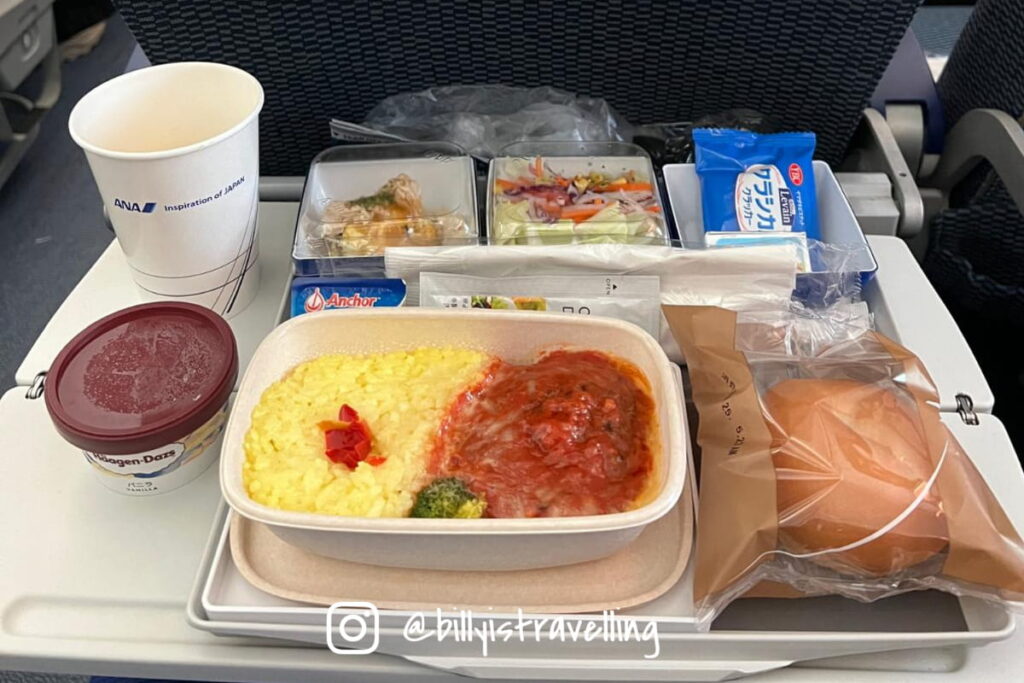 NH859 羽田飛香港 飛機餐