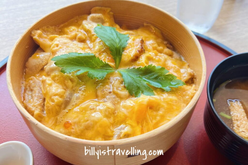 秋田比内地鶏親子丼