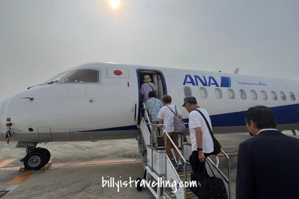 ana domestic flight from osaka to akita by dhc 8 aircraft