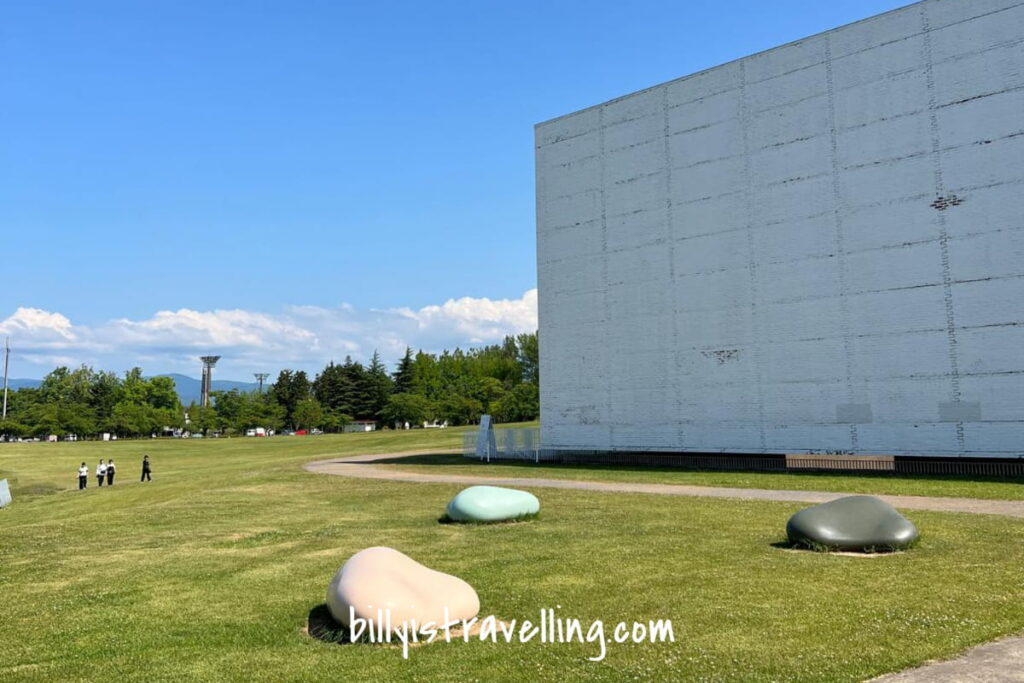 青森美術館 室內展覽空間