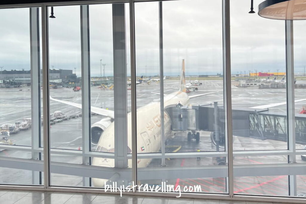 ey177 etihad airways b787-10 arrived cph airport