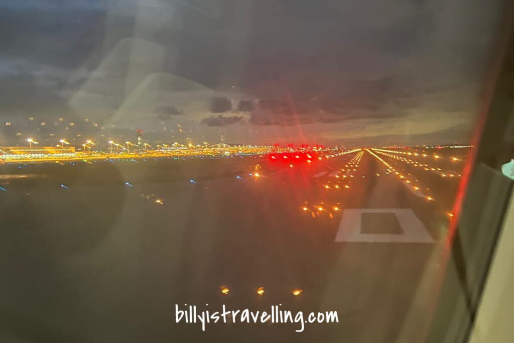 hkairlines hx619 depart from kix kansai