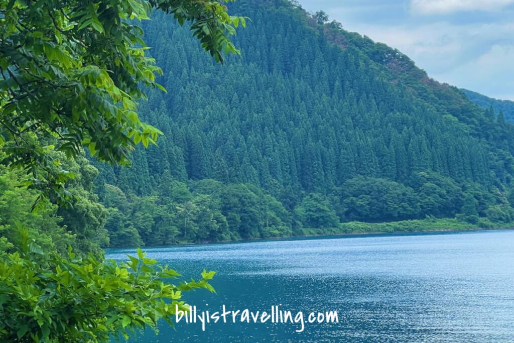 lake tazawa in akita