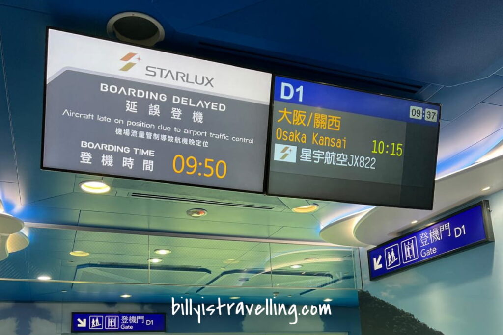 starlux jx822 delay boarding