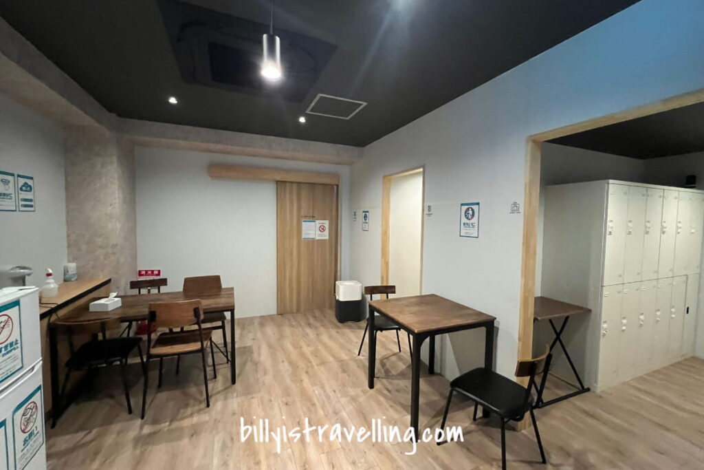 hotel atarayo osaka 2F common area