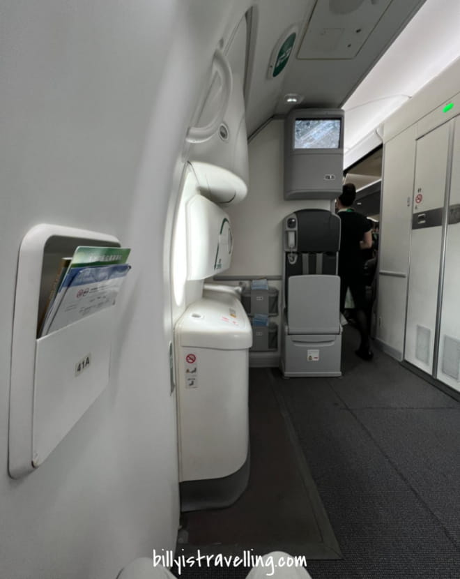 eva air b787-10 emergency exit row