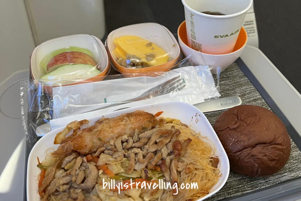 eva air economy class tpe to kix flight meal